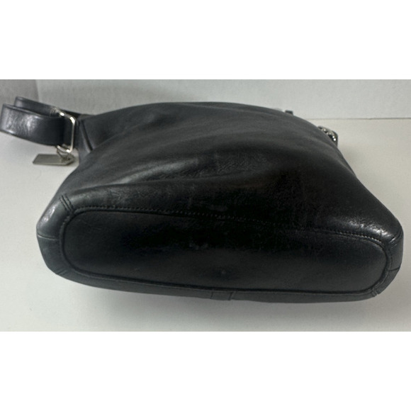Coach Black Leather Slim Legacy Crossbody Shoulder Bag Adjustable 9326 Purse - Picture 9 of 16